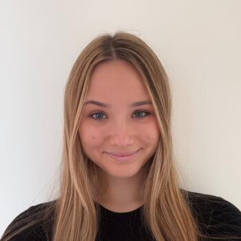 Babysitter in Sainte-Adresse: Ines