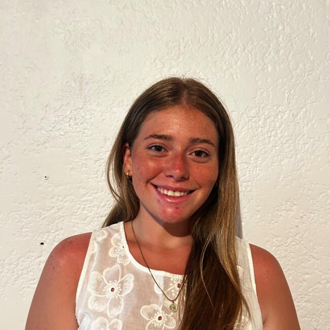 Babysitter in Ciudad de la Costa: Morena