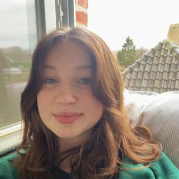Babysitter in Oudenaarde: Léa