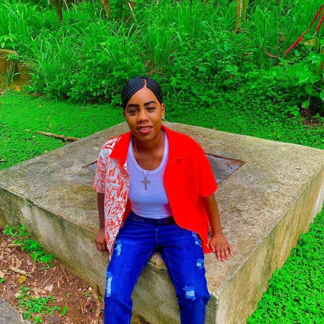 Babysitter in Panama City: Raquel