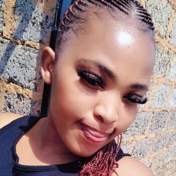 Babysitter in Soweto: Nasiphi