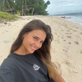 Babysitter in Saint-Lon-les-Mines: Marie-Victoria