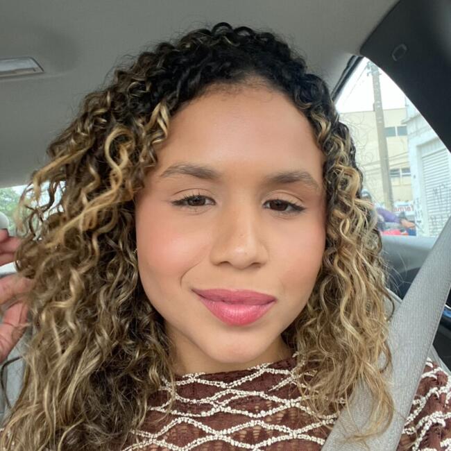 Babá em Paulínia: Yasmin