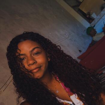 Babá em Aracaju: Antônia