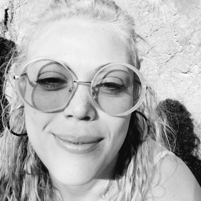 Niñera en San Pedro: Amanda