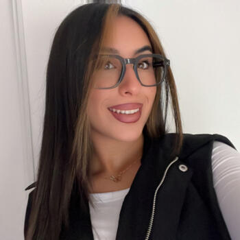 Nounou à Marseille: Lina