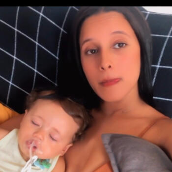 Babysitter in Ribeirão das Neves: Ana