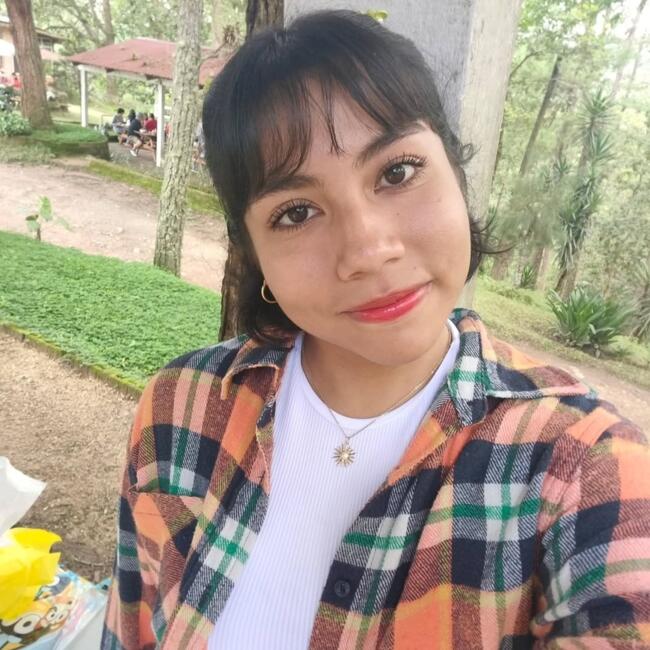 Niñera en Tegucigalpa: Elena
