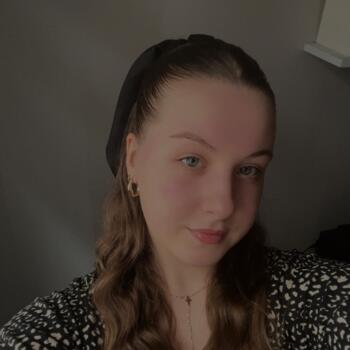 Babysitter in Reims: Alicia