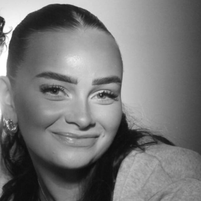 Babysitter in Champs-sur-Marne: Noëmie