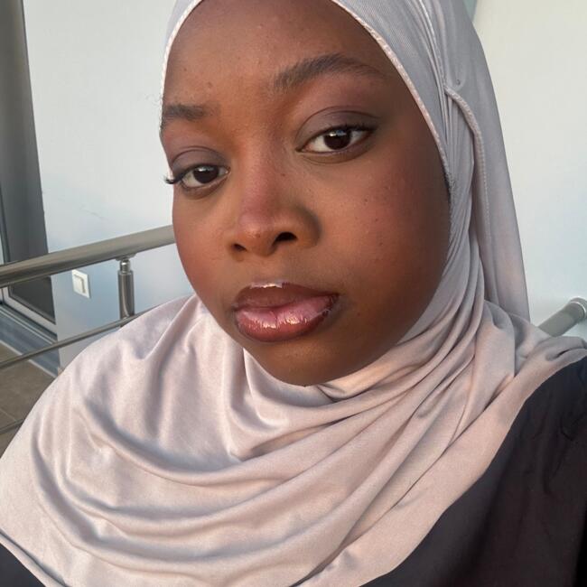 Babysitter in Choisy-le-Roi: Zeinab