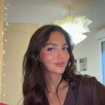 Babysitter in Pantin: Sirine