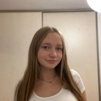 Babysitter Oyonnax: Ketty