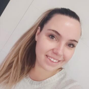 Baby-sitter Saint-Pierre-en-Faucigny: Laurine