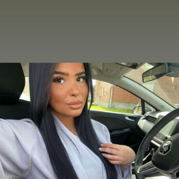 位于图尔宽的临时保姆: Dounia