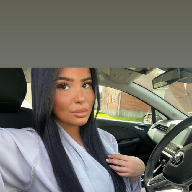 Babysitter in Tourcoing: Dounia