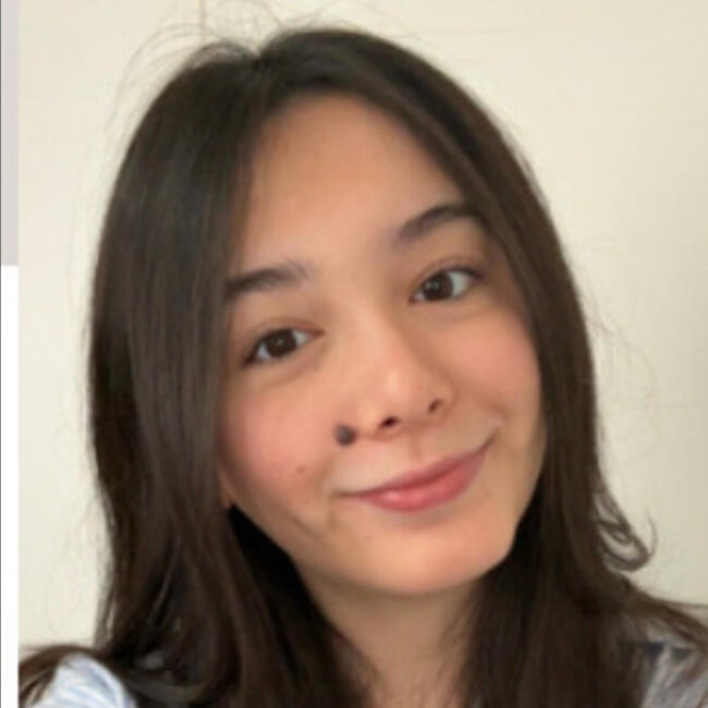 Babysitter in Maisons-Alfort: Claire