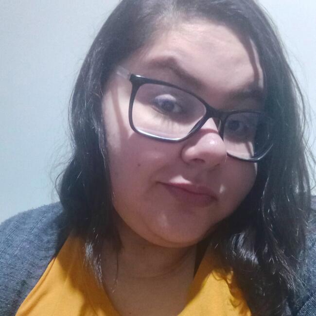 Babysitter in São José dos Pinhais: Jasmim Suellen