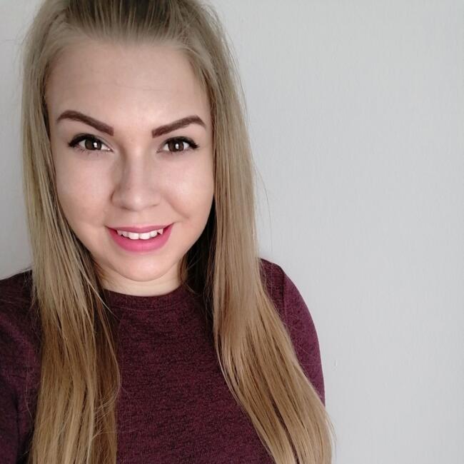 Bébiszitter Mezőörs területén: Alexandra