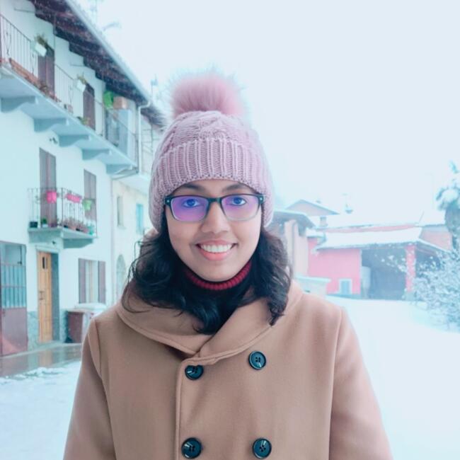 Babysitter in Rome: OPHELIA