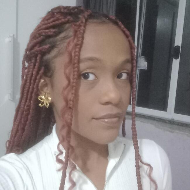 Babá em São Gonçalo (São Gonçalo): Tayssa