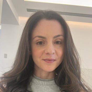 Babysitter Radlett: Rebecca