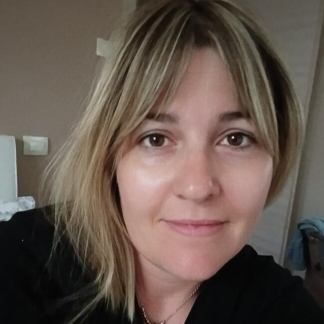 Lavoro per babysitter a Cerro Veronese: Nicole