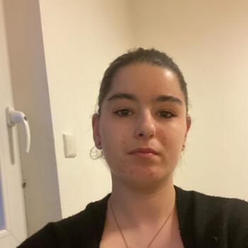 Babysitter in Vannes: Constance