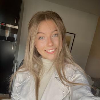 Babysitter in Maaseik: Jill