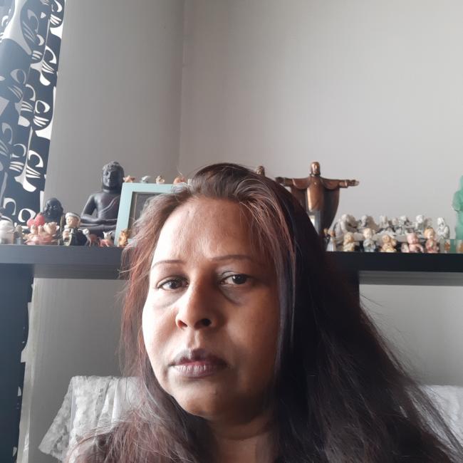 Babysitter in Liège: Chhaya Albert
