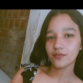 Babá em Recife: Isamar