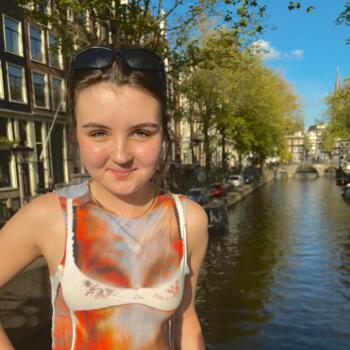 Babysitter in Sydney: Eden