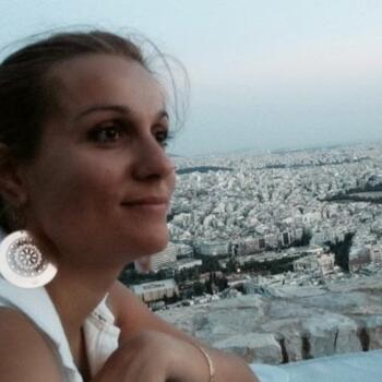 Δουλειά για babysitter στην πόλη Αθήνα: δουλειά φύλαξης παιδιών Anna