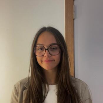 Babysitter in Virton: Sara