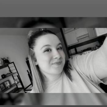 Babysitter in Moeskroen: Gwen