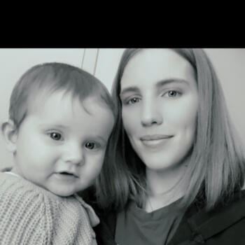 Babysitter Job in Mons: Babysitter Job Lauredana