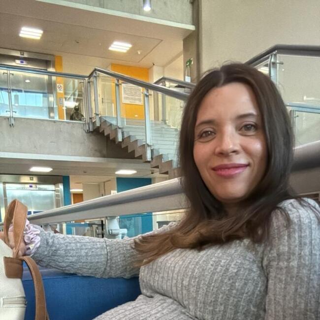 Babysitting job in Providencia: Gloria