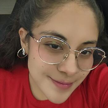 Babysitter in Ojo de Agua: Itzel Abril