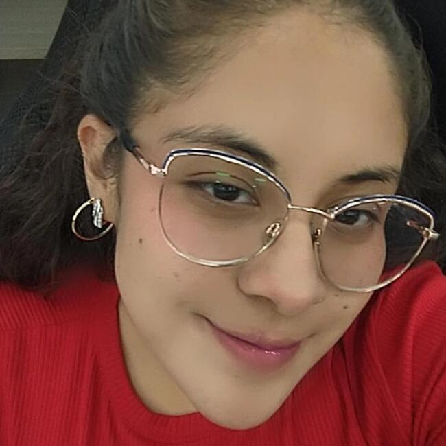 Babysitter in Ojo de Agua: Itzel Abril