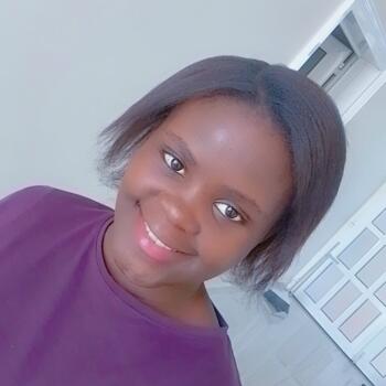 Nanny in Shināş: Prudence