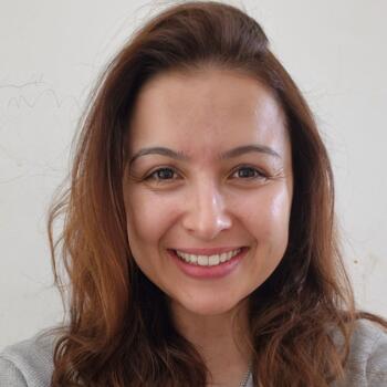 Babysitter in Barreiro: Hellen