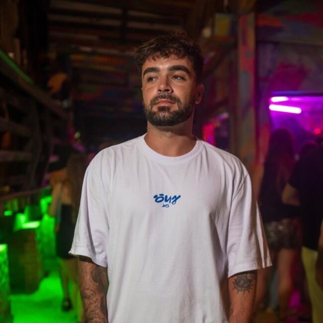 Emprego de babá em Porto Alegre: Douglas