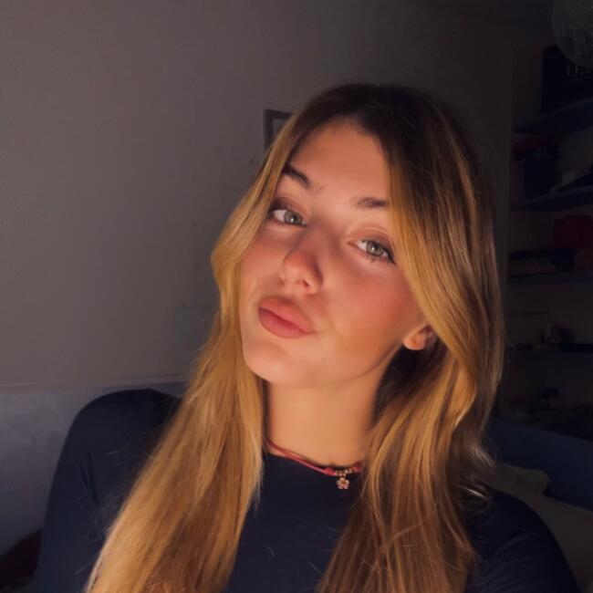 Babysitter in Paladina: Emma