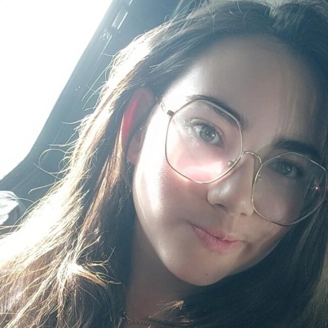 Babysitter in Châteauroux: Sara