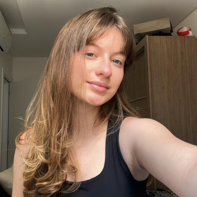 Babysitter in Barra Velha: Maria Eduarda