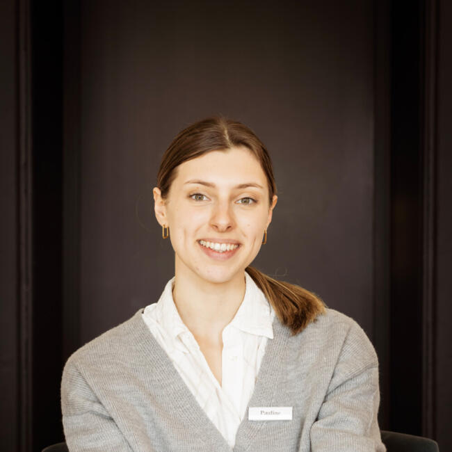 Babysitter in Boulogne-Billancourt: Pauline