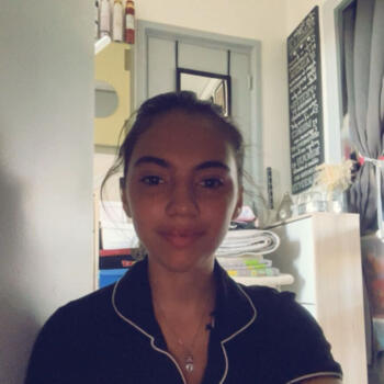 Babysitter in Colombes: Feriel