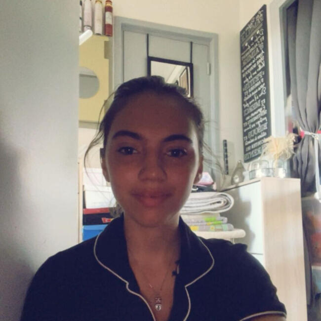 Babysitter in Colombes: Feriel