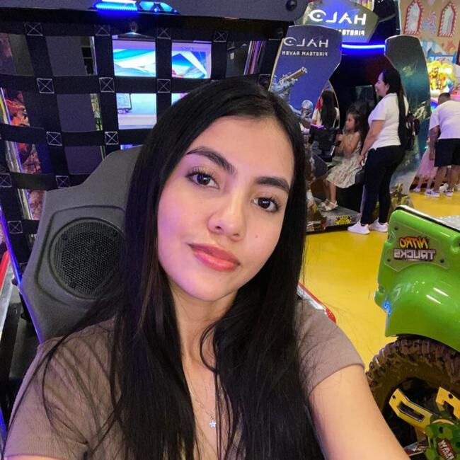 Babysitter in Cúcuta: Jineth