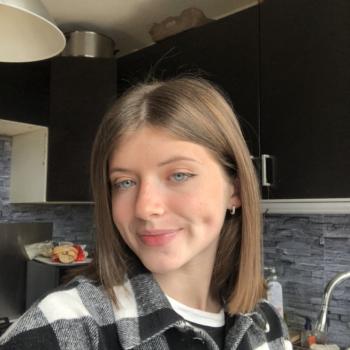 Baby-sitter in Grenoble: Clara